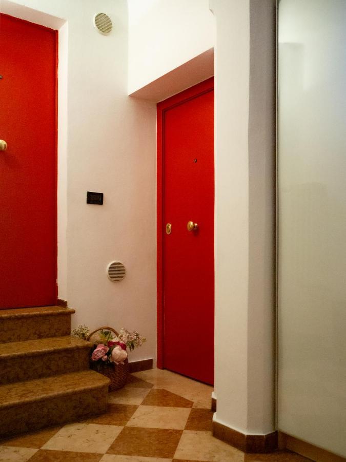 Appartement Monolocale Sui Tetti Di Bologna - Via Indipendenza Extérieur photo