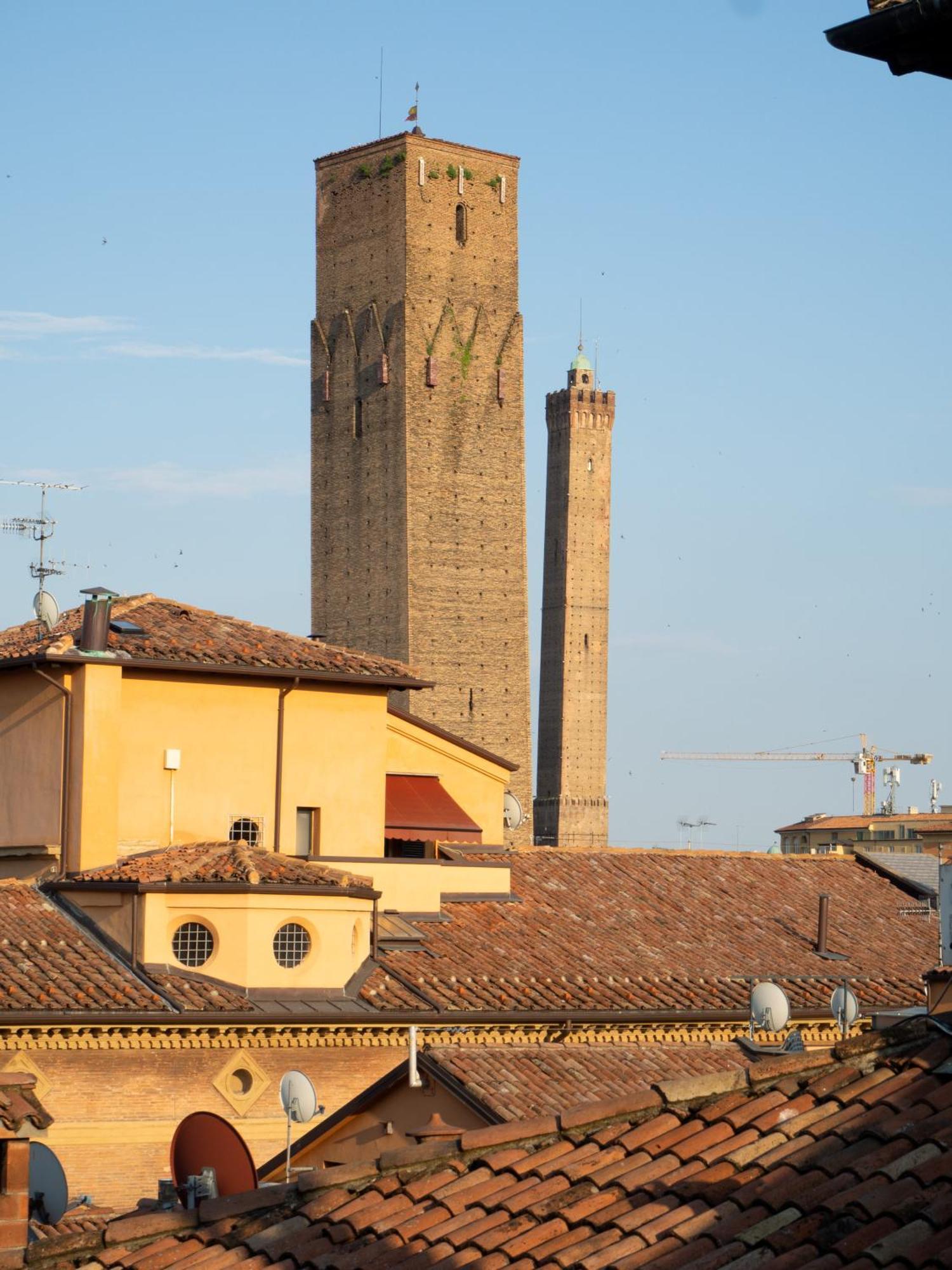 Appartement Monolocale Sui Tetti Di Bologna - Via Indipendenza Extérieur photo
