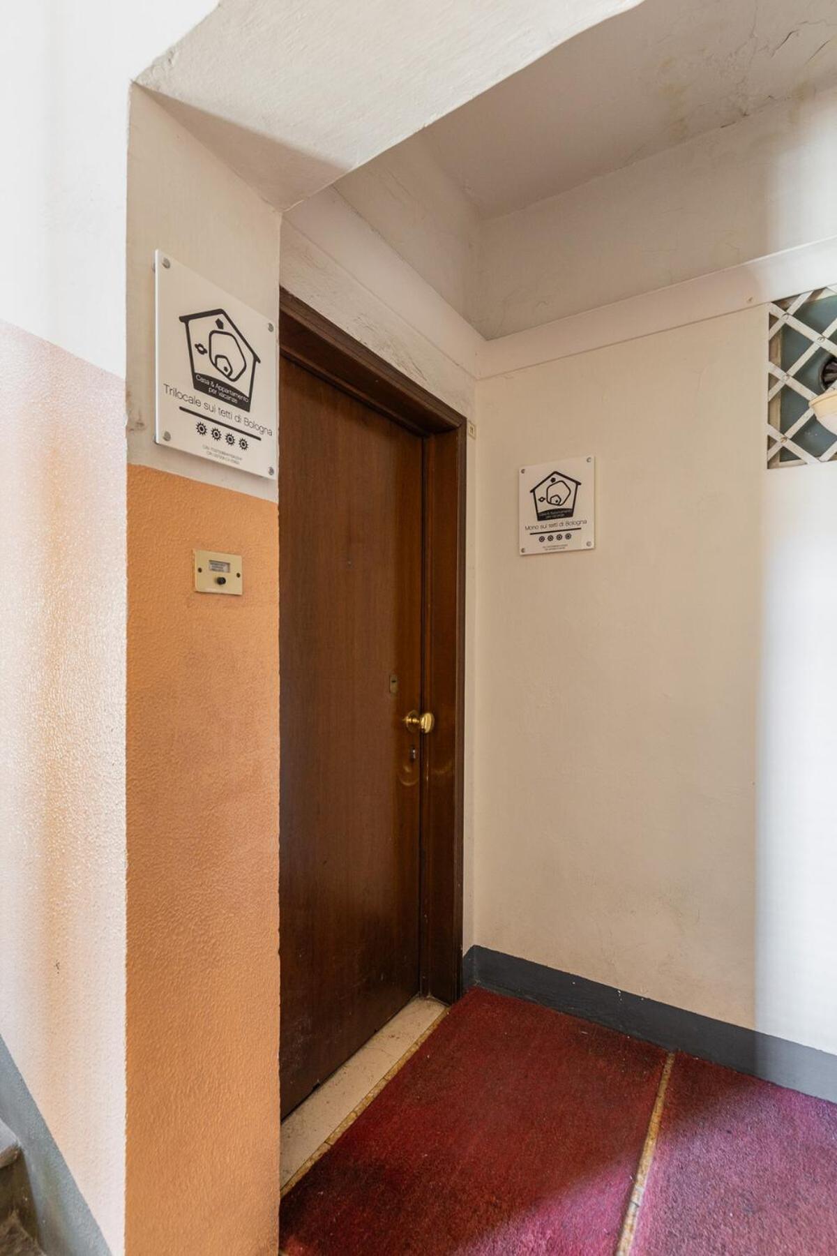 Appartement Monolocale Sui Tetti Di Bologna - Via Indipendenza Extérieur photo