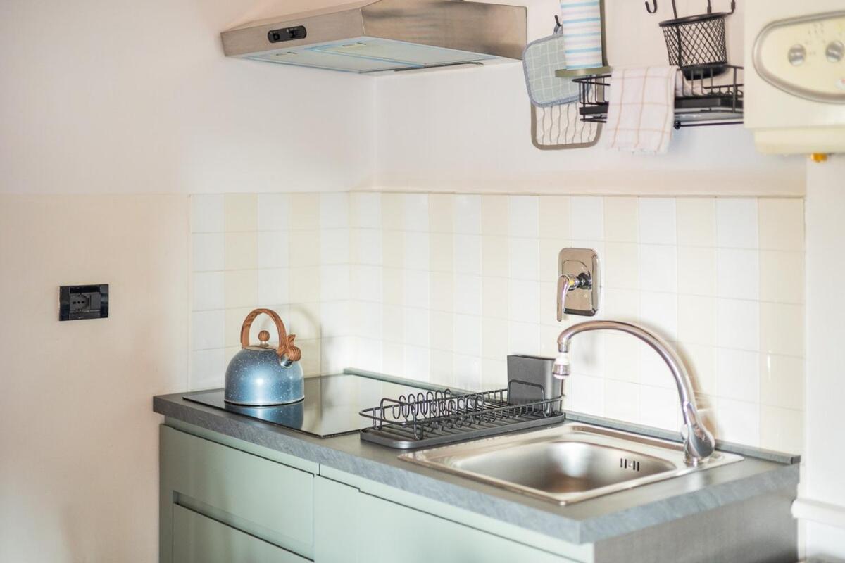 Appartement Monolocale Sui Tetti Di Bologna - Via Indipendenza Extérieur photo