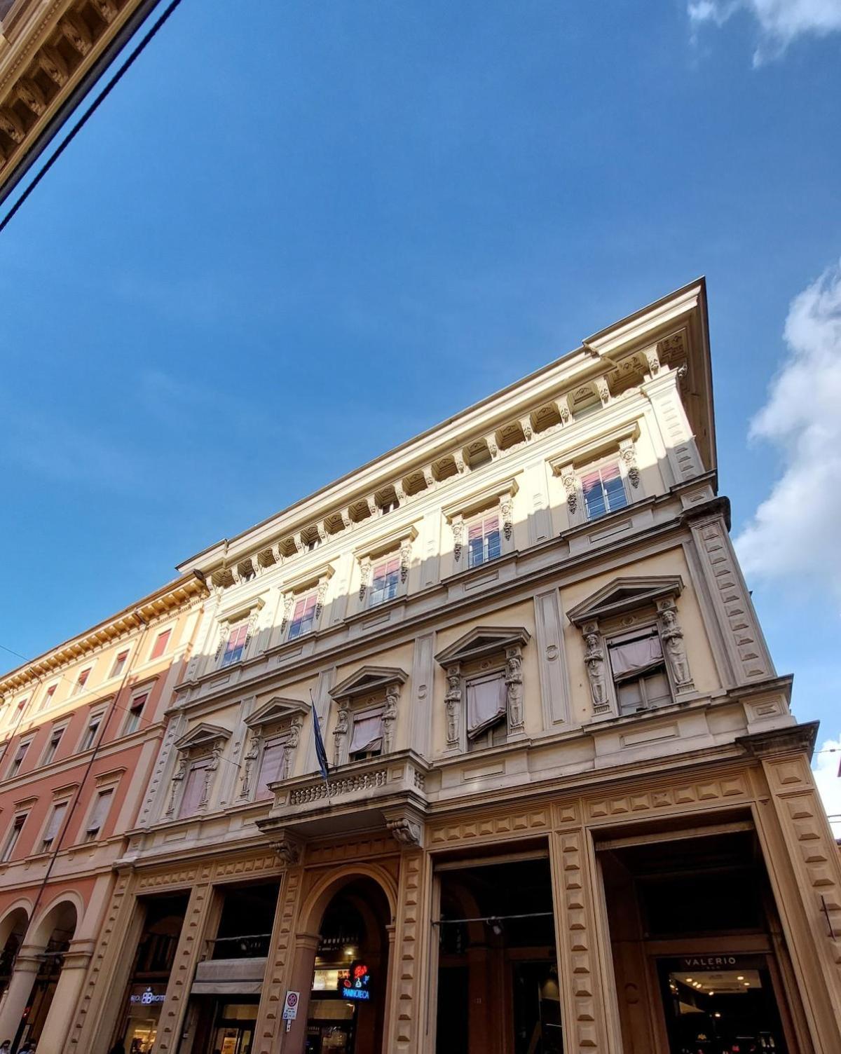 Appartement Monolocale Sui Tetti Di Bologna - Via Indipendenza Extérieur photo