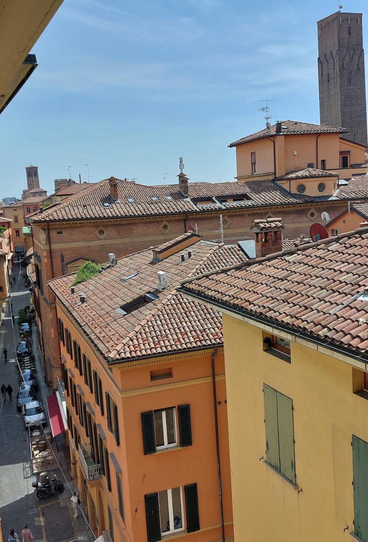 Appartement Monolocale Sui Tetti Di Bologna - Via Indipendenza Extérieur photo